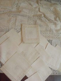 Royal Spanish Linen Handmade Embroidered Lace Tablecloth 12 Napkins 12 Doilies